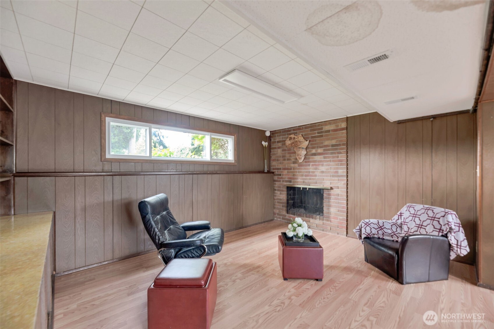 26635 18 Place S, Des Moines, WA 98198-9212