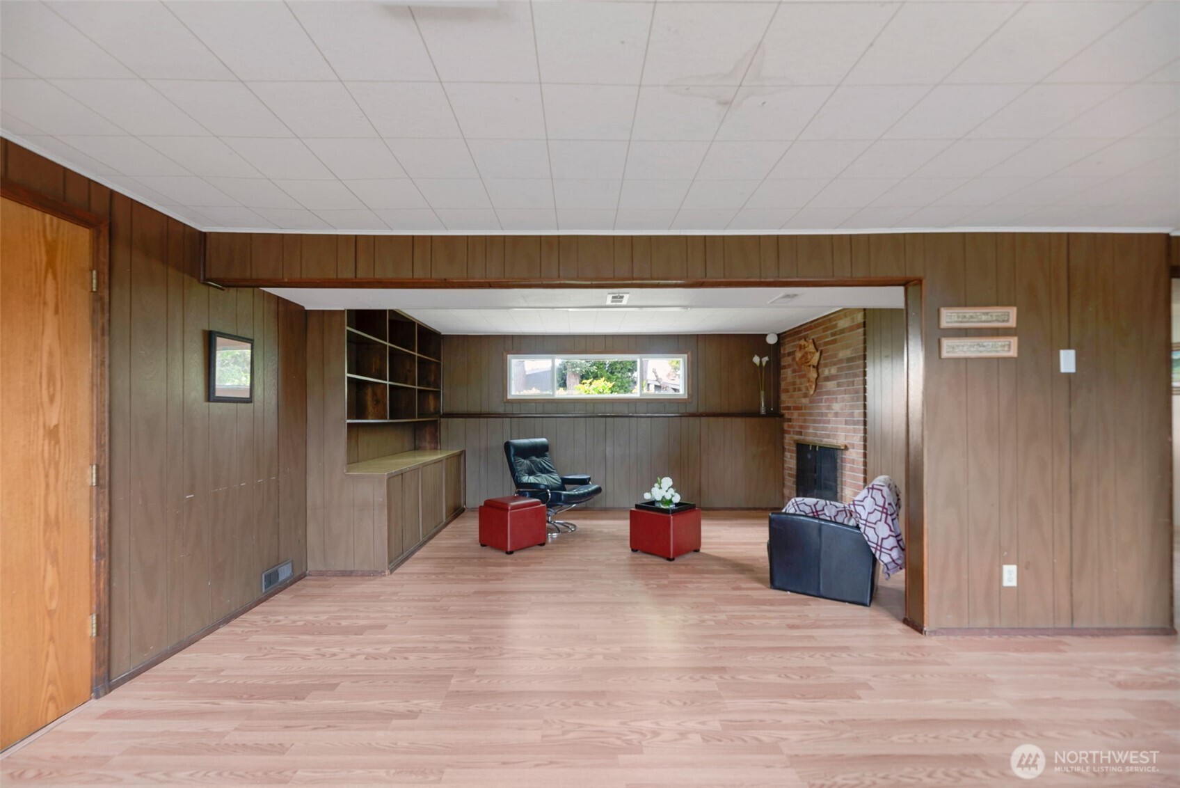 26635 18 Place S, Des Moines, WA 98198-9212
