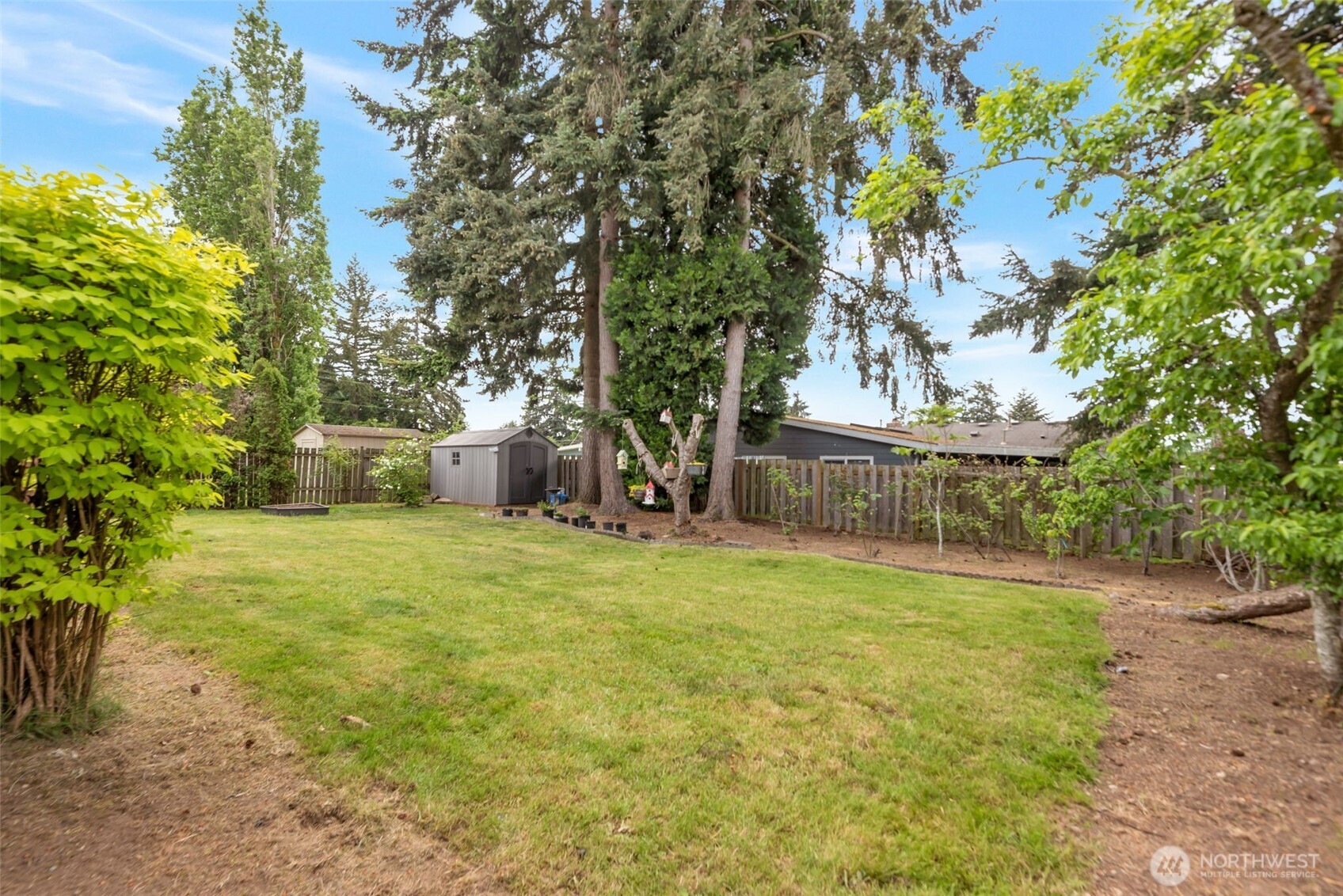 26635 18 Place S, Des Moines, WA 98198-9212