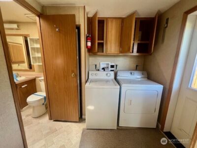 17125 Woodcrest Drive NE, Bothell, WA 98011 - Photo 6