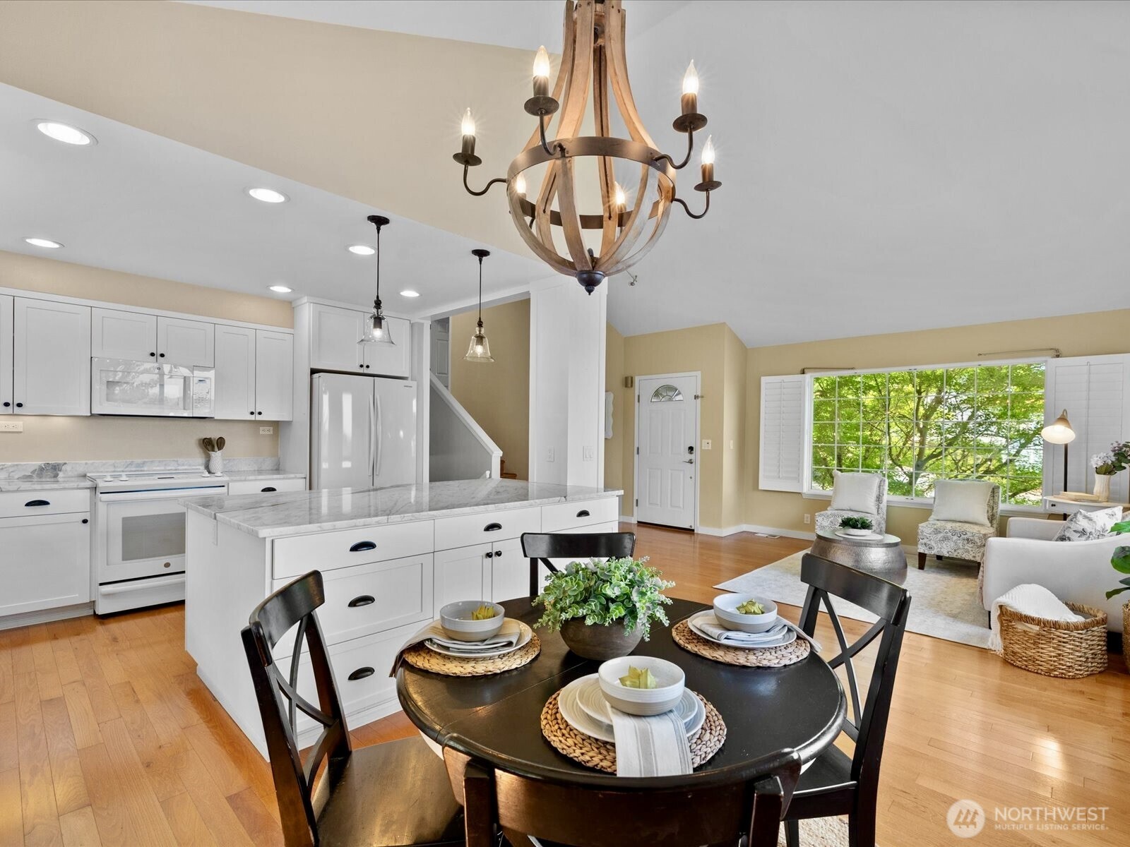 16320 3rd Avenue NE, Duvall, WA 98019
