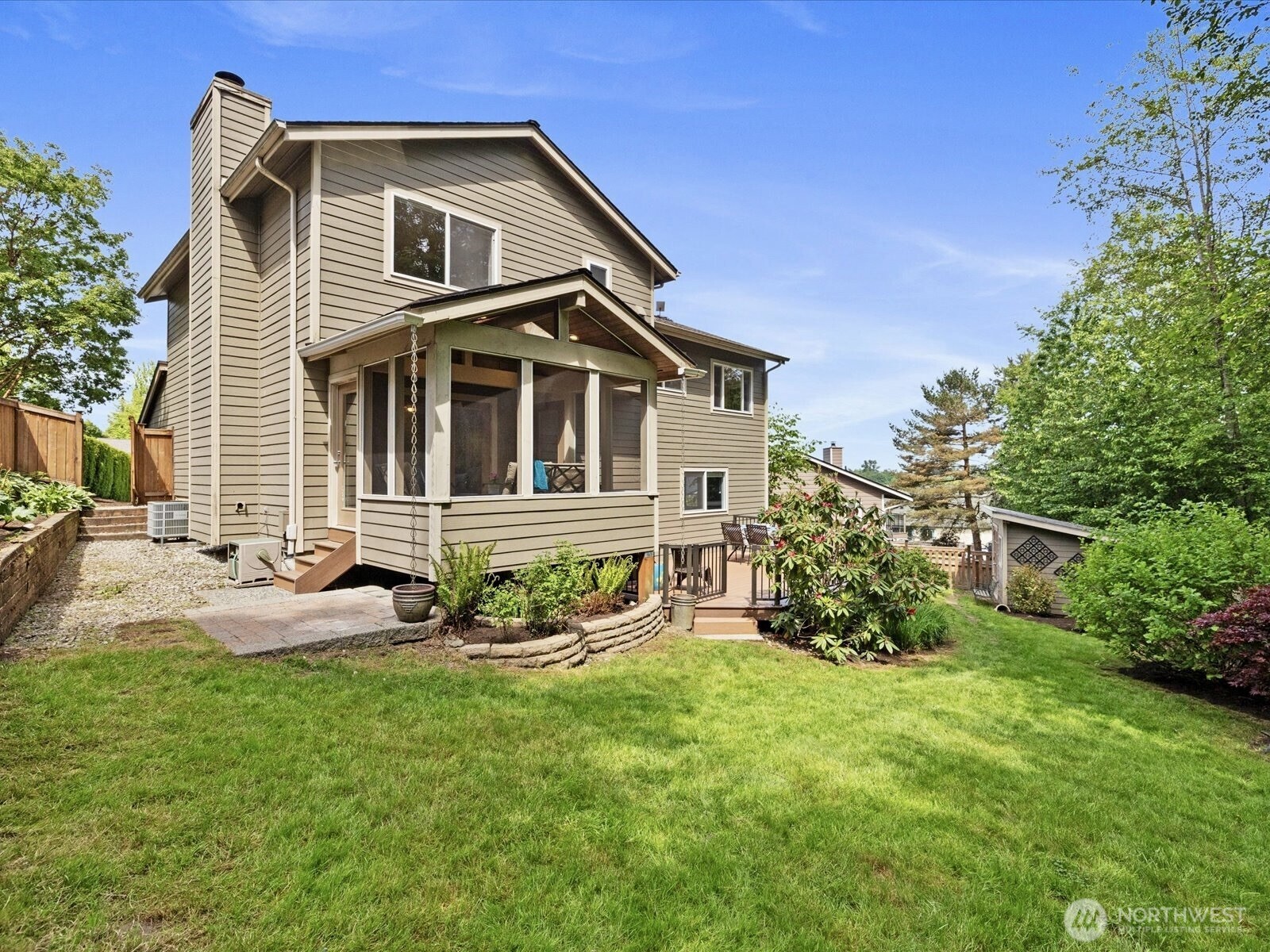 16320 3rd Avenue NE, Duvall, WA 98019