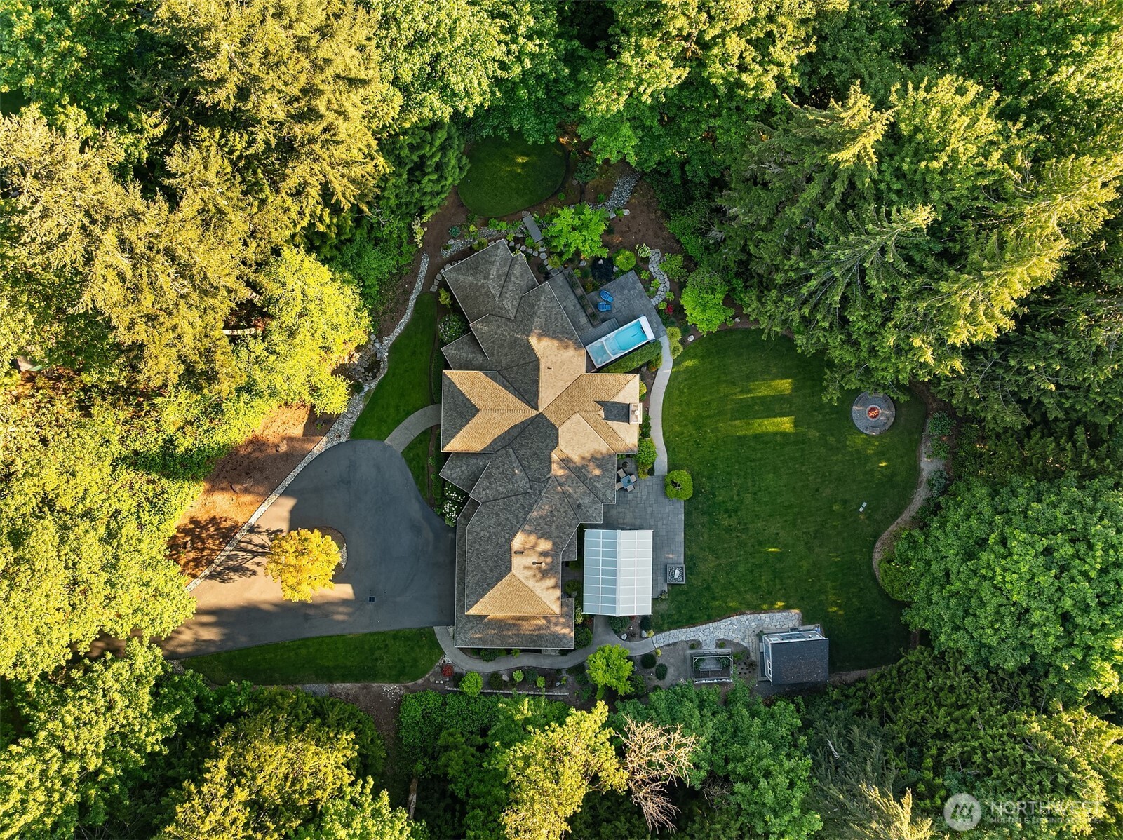 16915 226th Avenue NE, Woodinville, WA 98077