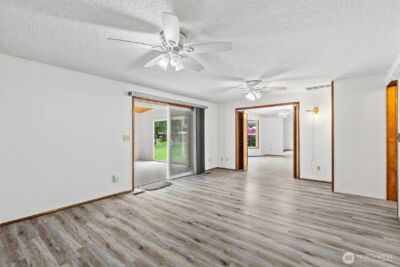 8011 188th Avenue SW, Rochester, WA 98579 - Photo 11