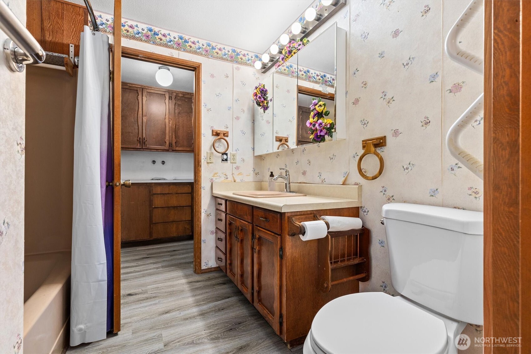 8011 188th Avenue SW, Rochester, WA 98579