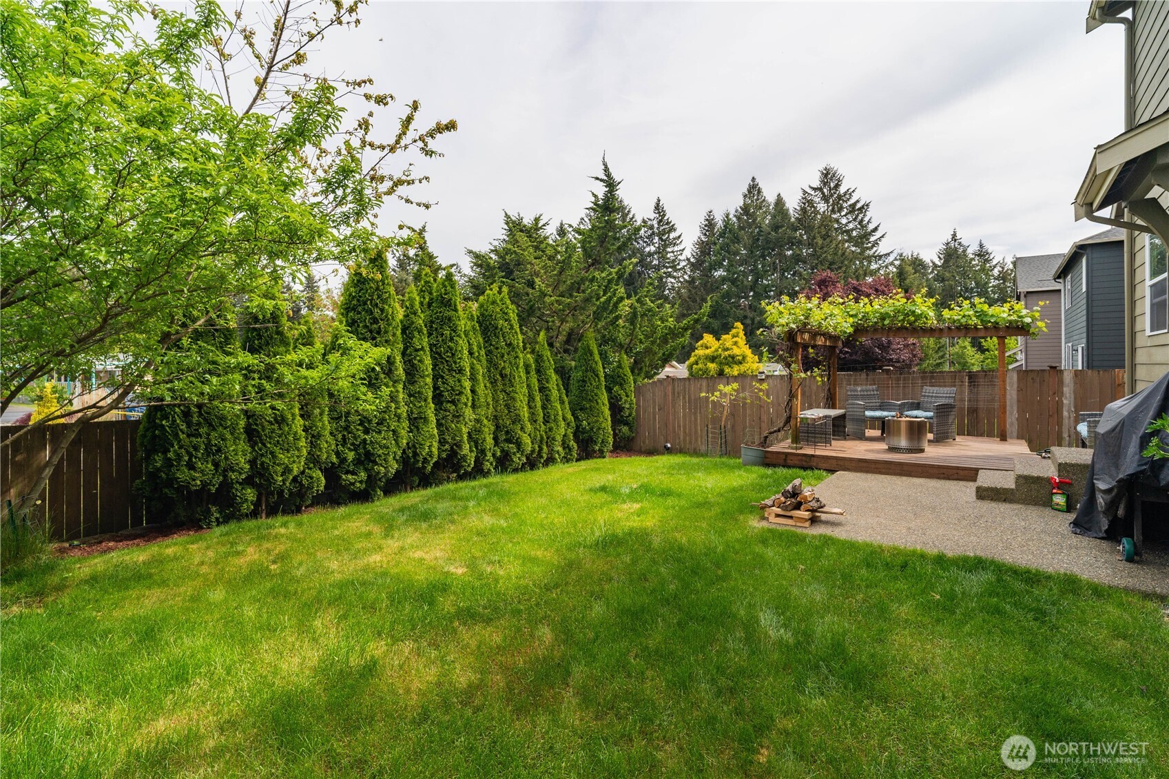 3017 Eagle Loop NE, Lacey, WA 98516