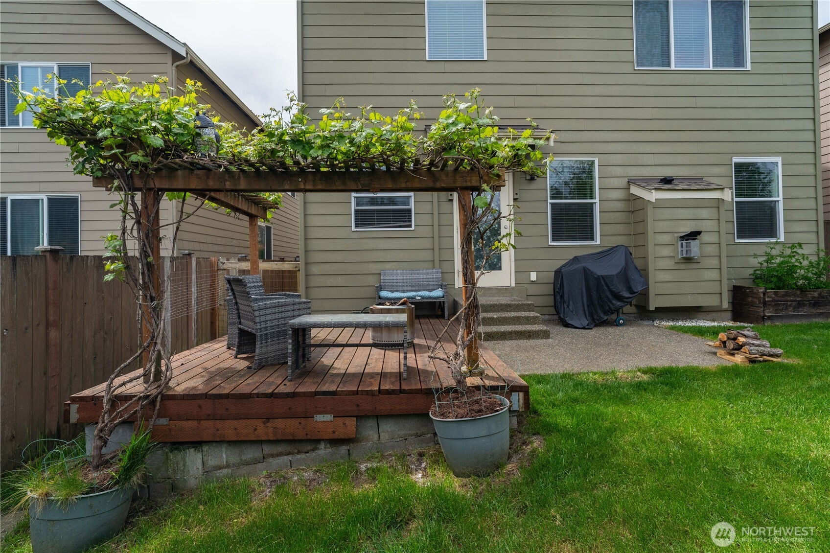 3017 Eagle Loop NE, Lacey, WA 98516