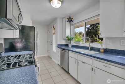 131 S 324th Place , Federal Way, WA 98003 - Photo 12