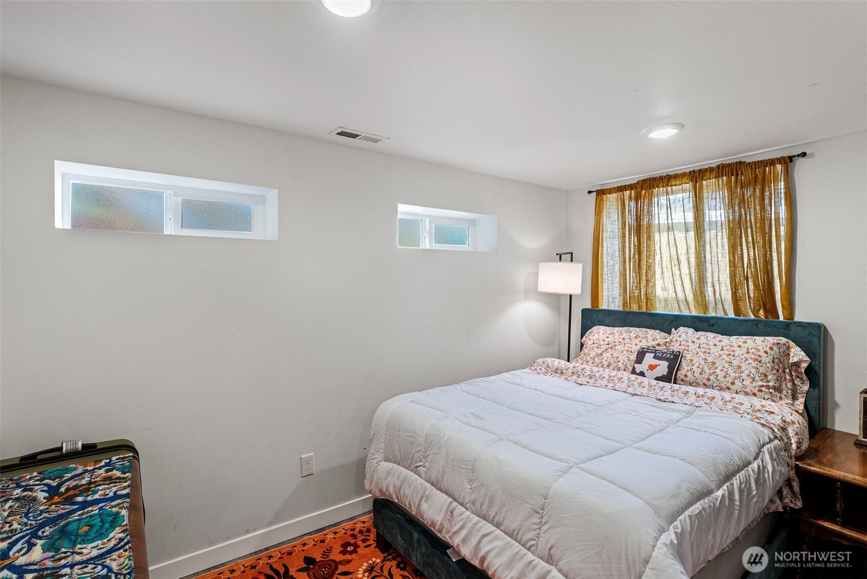 405 South Street , Port Orchard, WA 98366