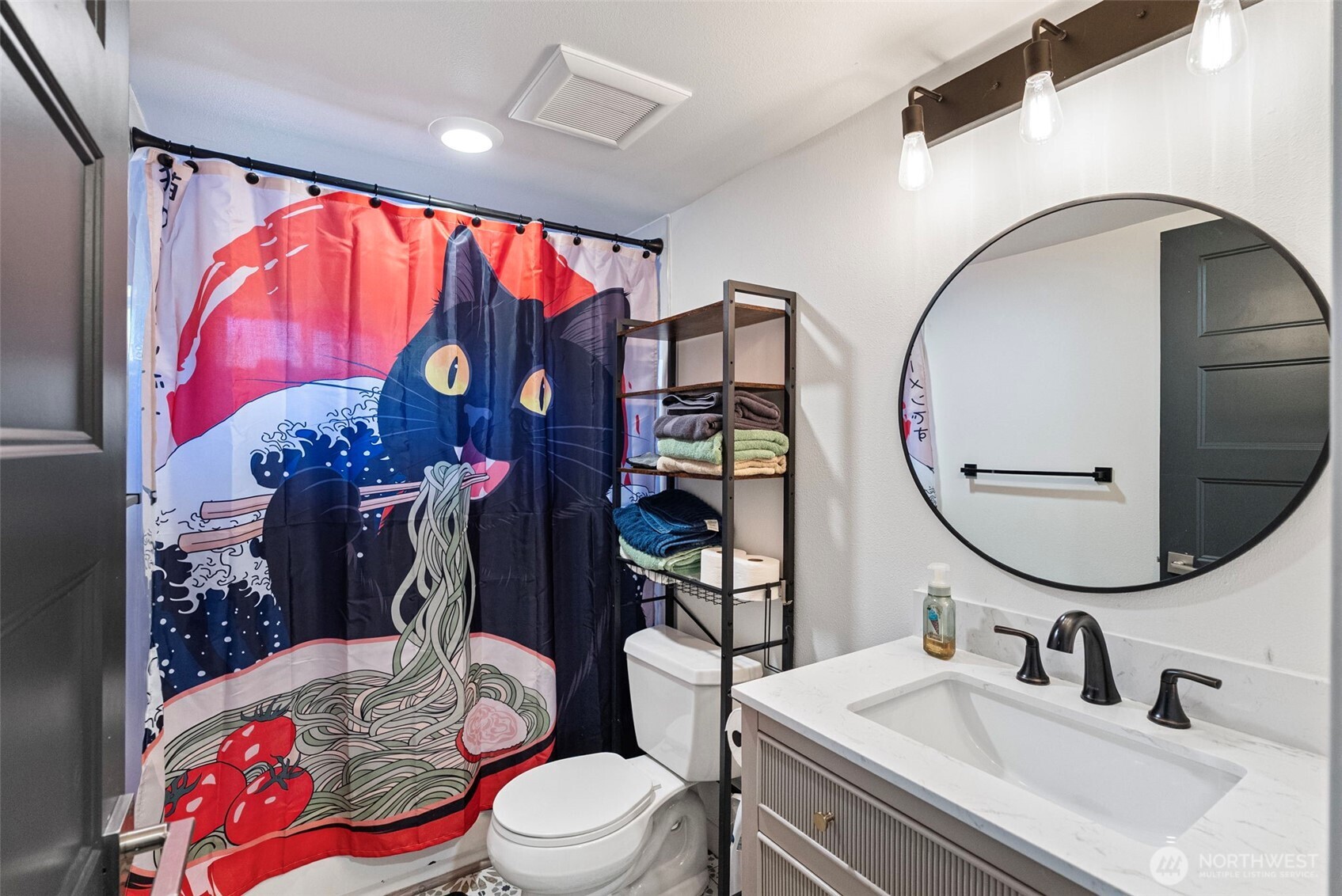405 South Street , Port Orchard, WA 98366