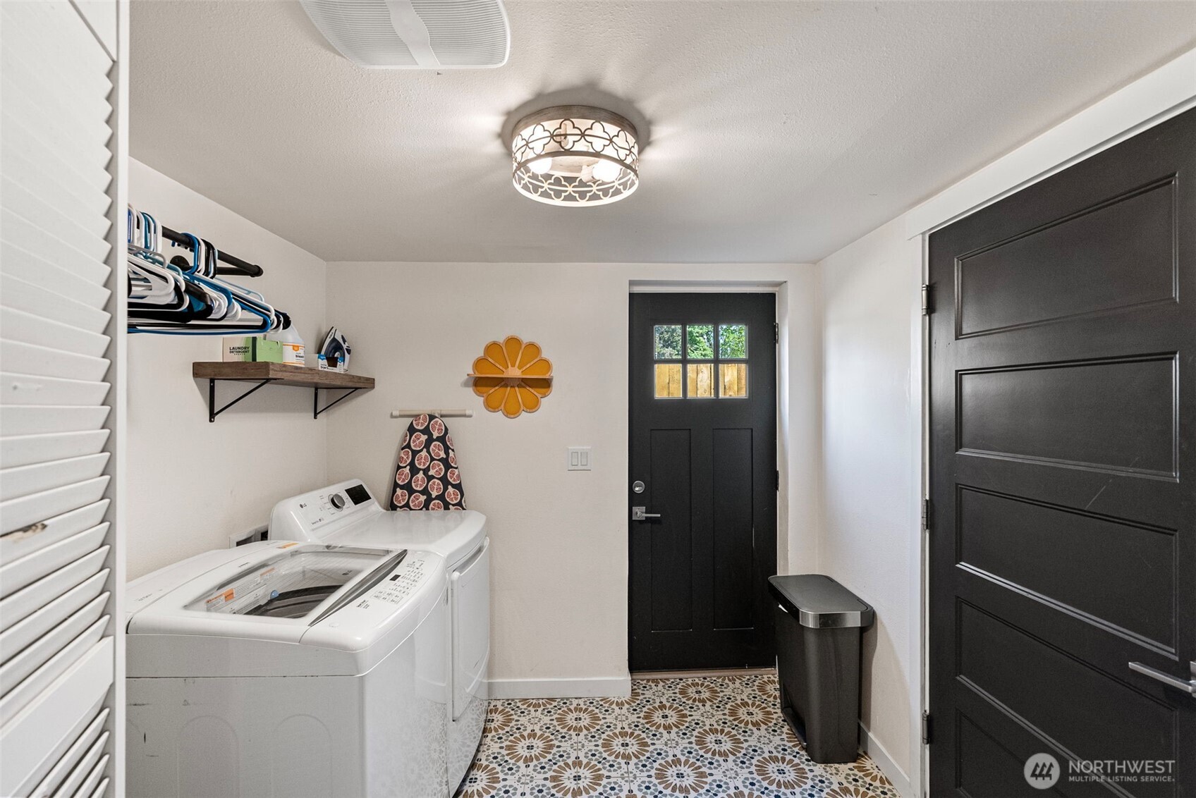 405 South Street , Port Orchard, WA 98366