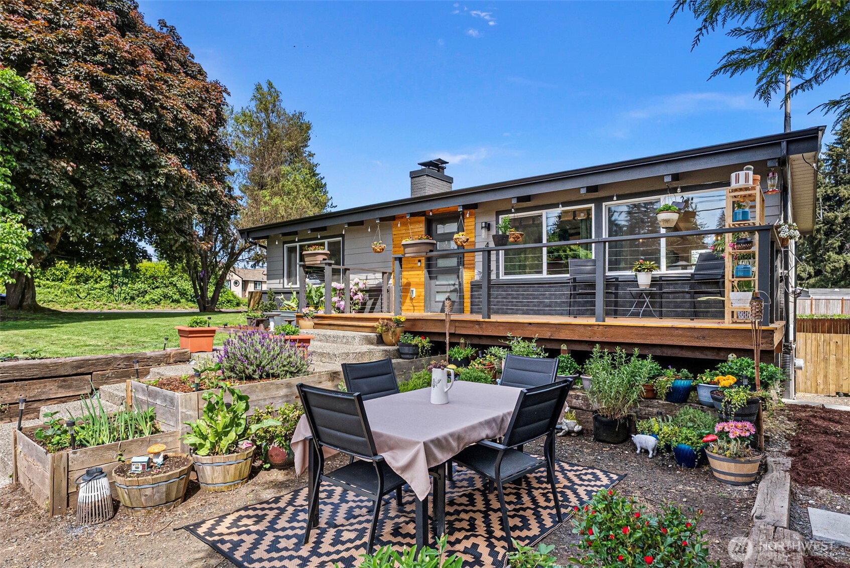 405 South Street , Port Orchard, WA 98366