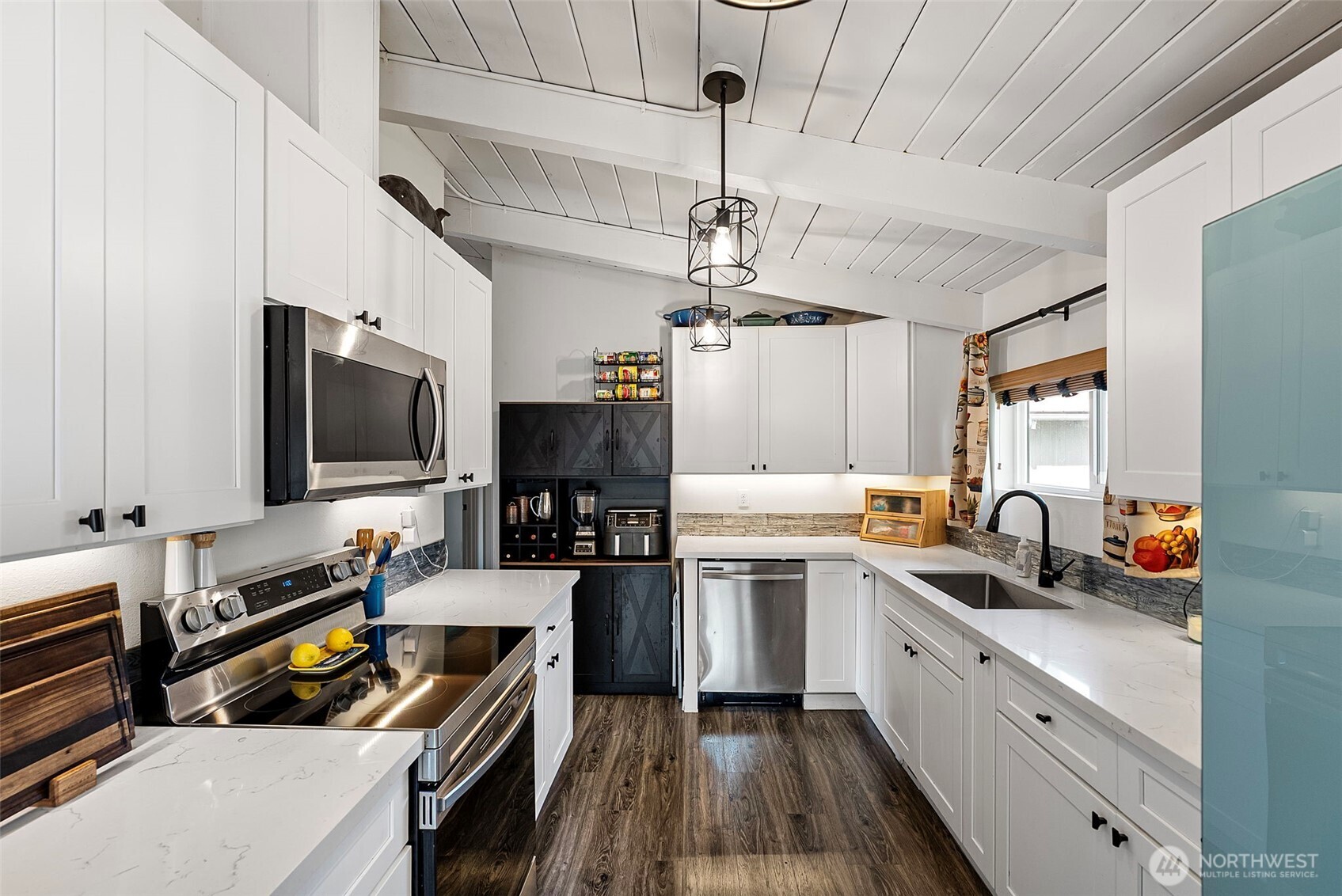 405 South Street , Port Orchard, WA 98366
