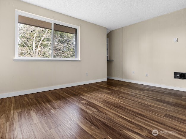 19203 40th Avenue W #A4, Lynnwood, WA 98036