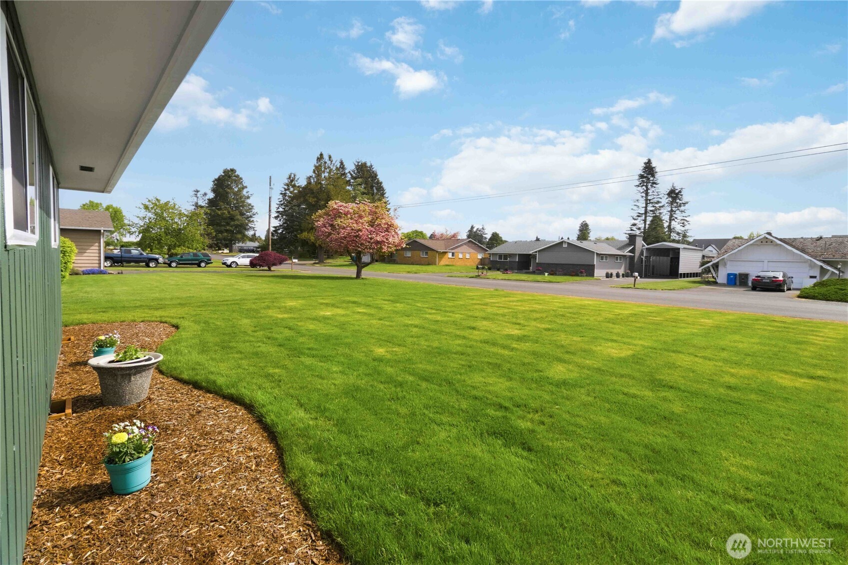 1209 Fieldcrest Avenue , Centralia, WA 98531