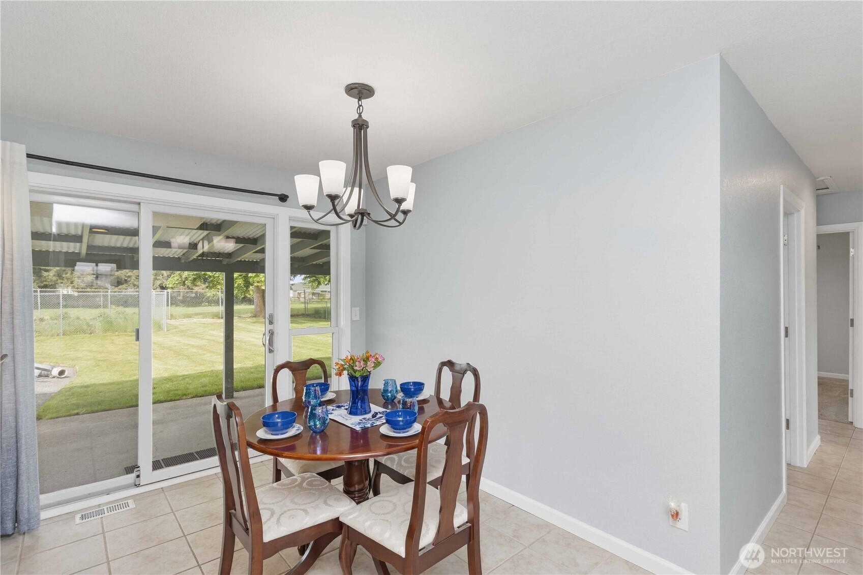 1209 Fieldcrest Avenue , Centralia, WA 98531