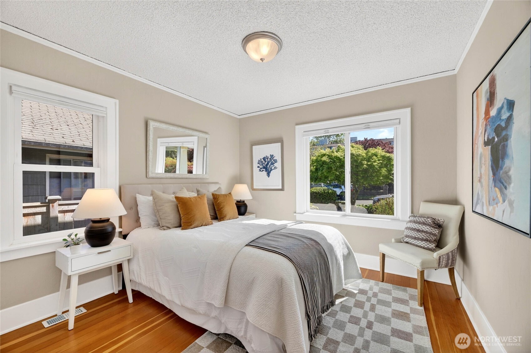 3033 44th Avenue SW, Seattle, WA 98116