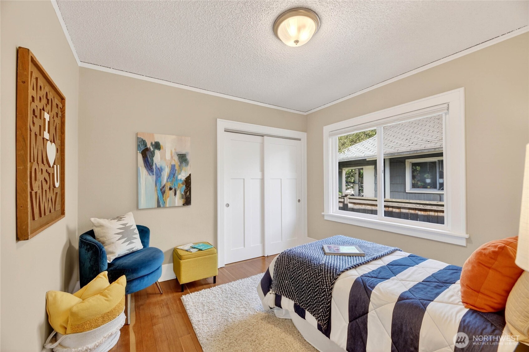 3033 44th Avenue SW, Seattle, WA 98116
