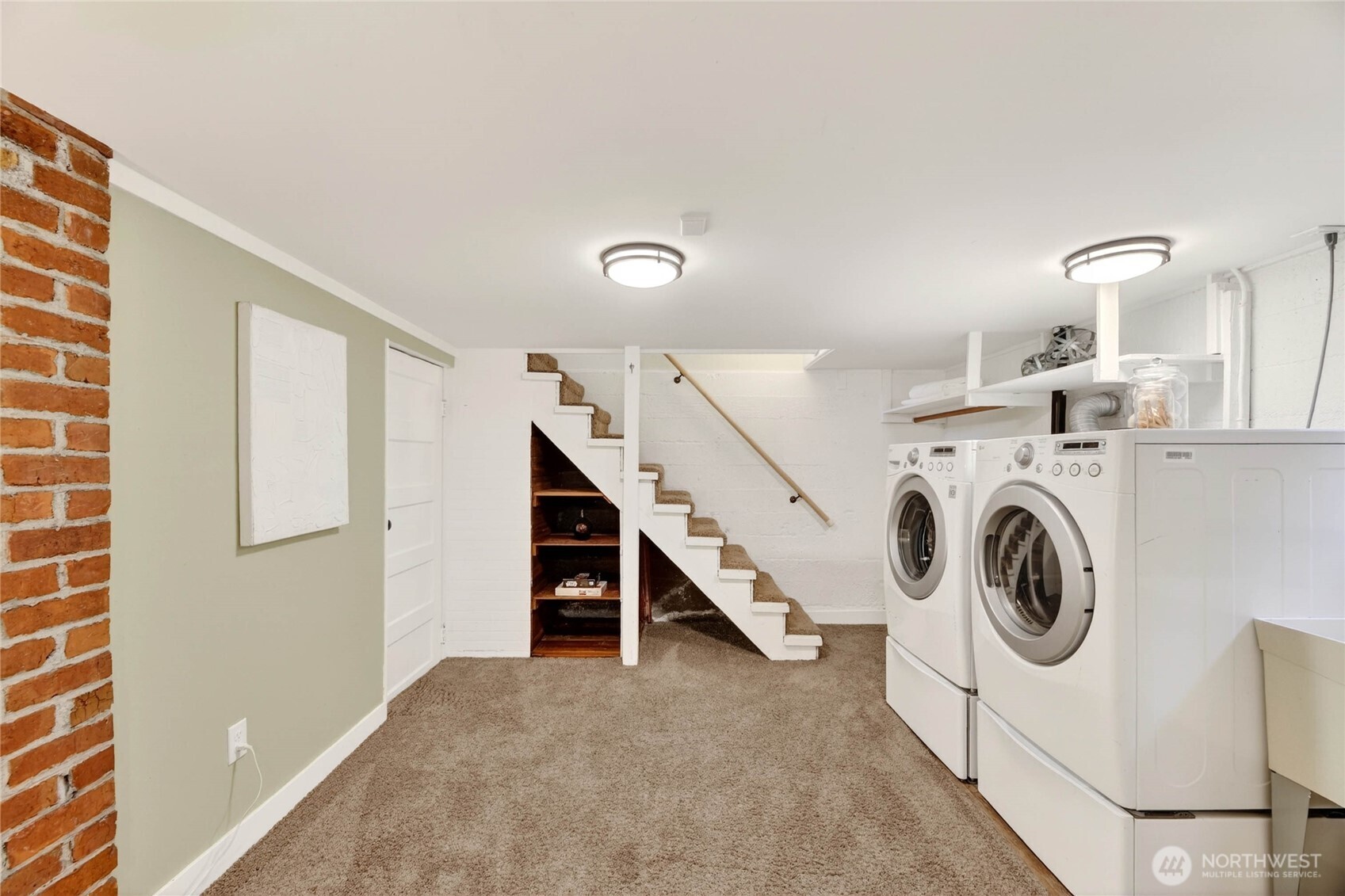 3033 44th Avenue SW, Seattle, WA 98116