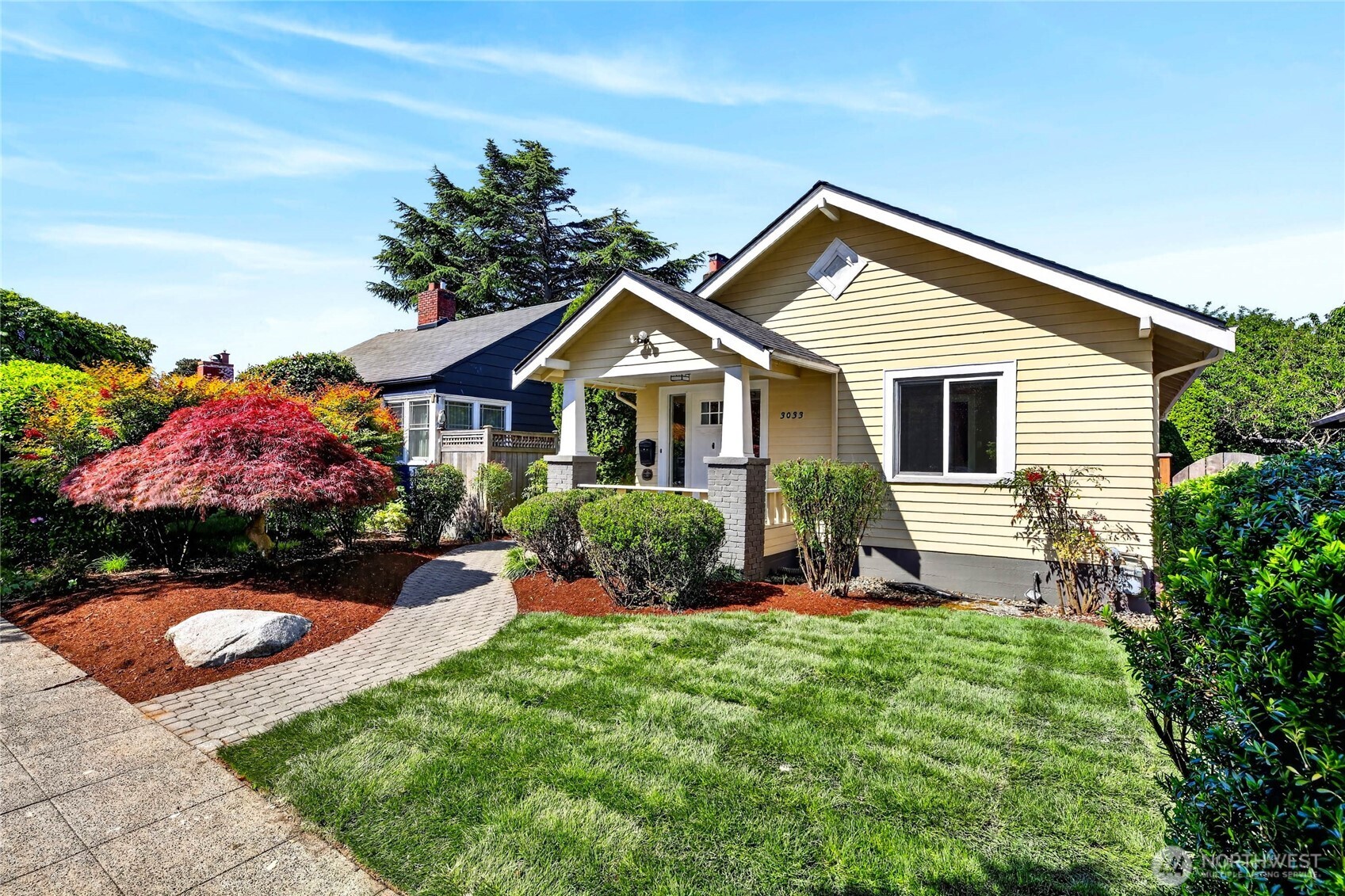 3033 44th Avenue SW, Seattle, WA 98116