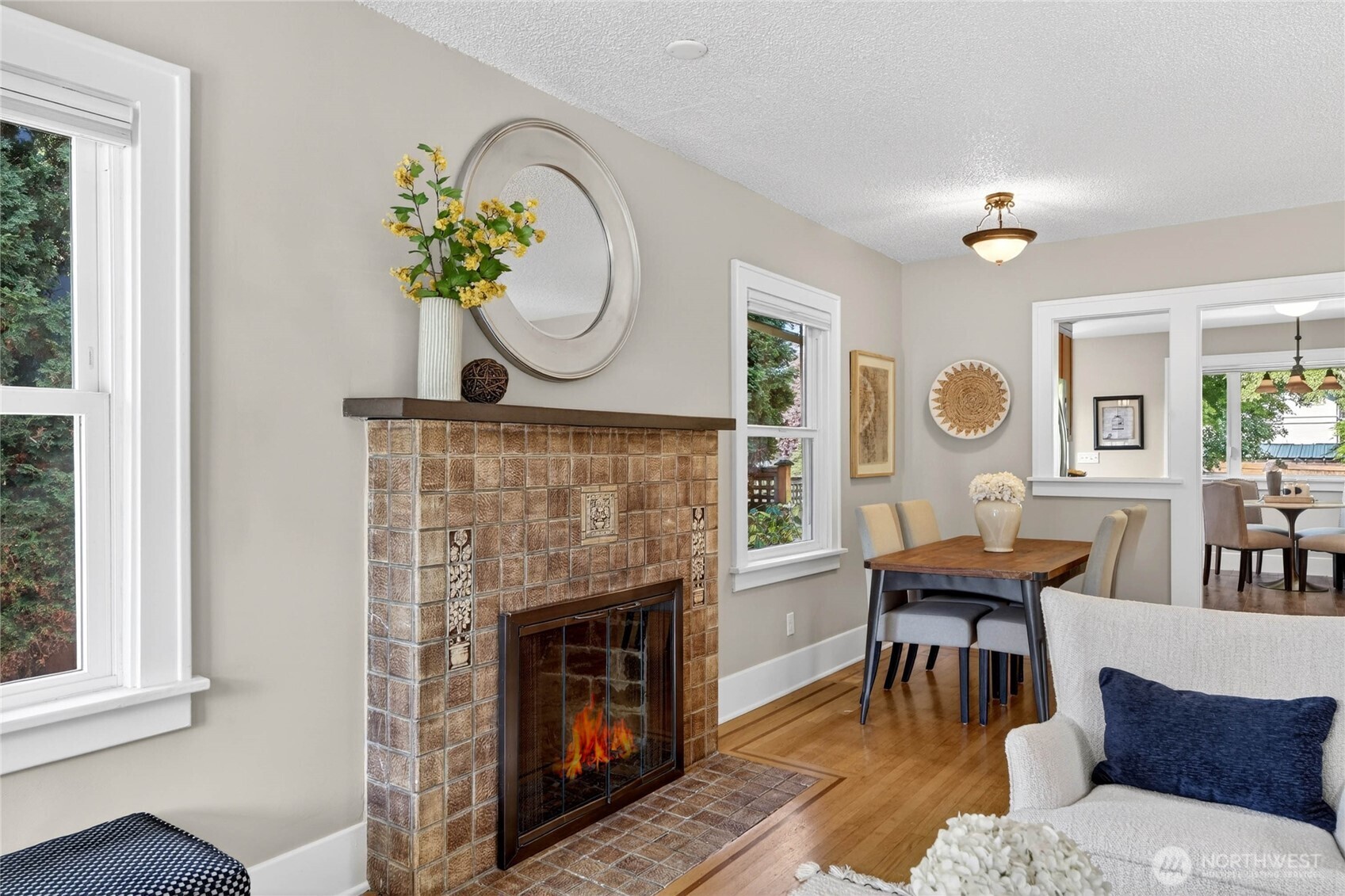 3033 44th Avenue SW, Seattle, WA 98116