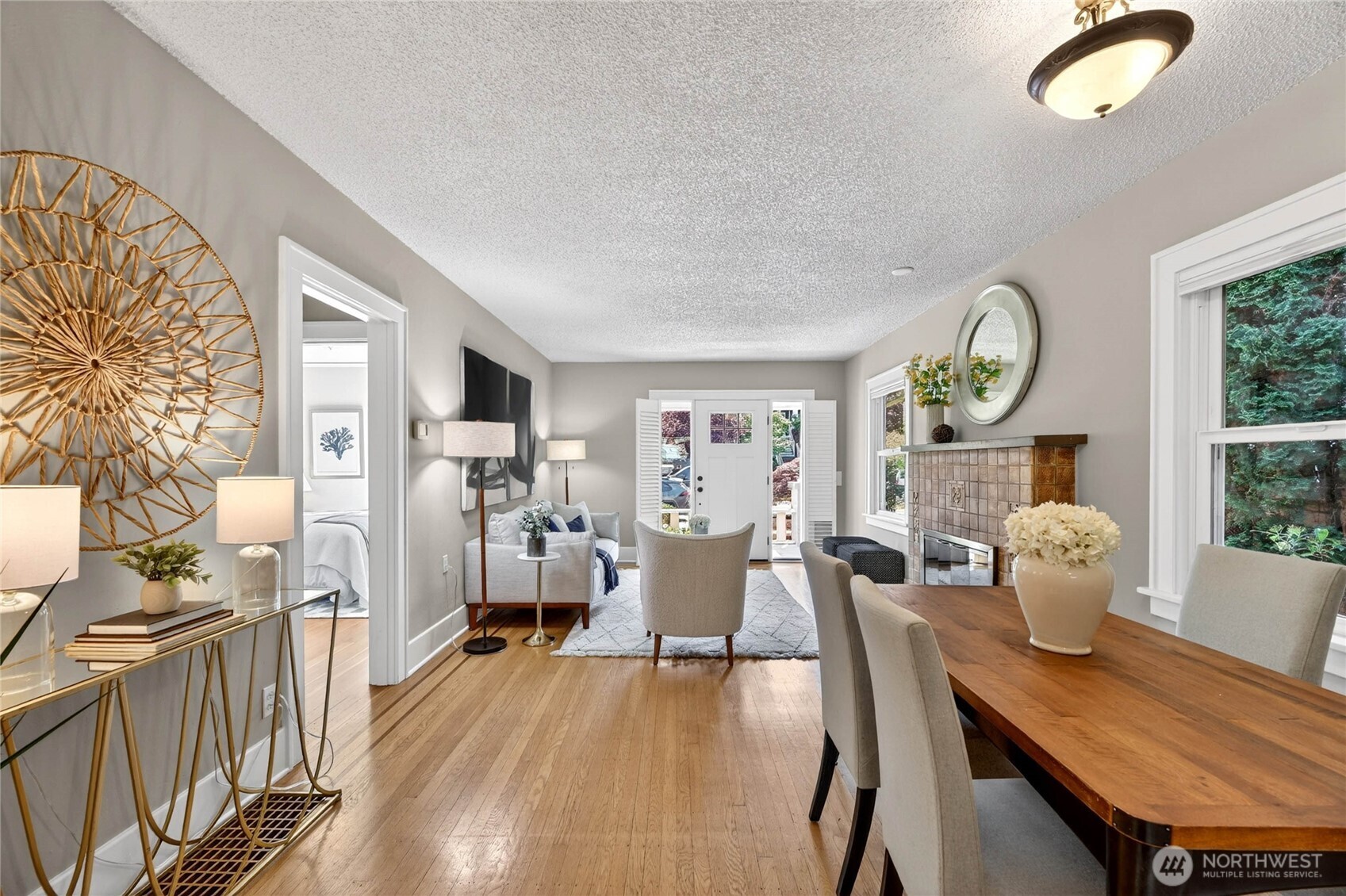 3033 44th Avenue SW, Seattle, WA 98116