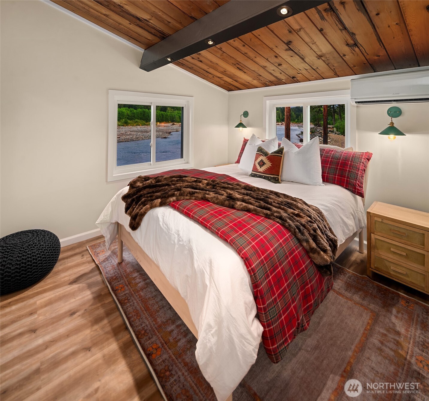 132 Slalom Way , Packwood, WA 98361
