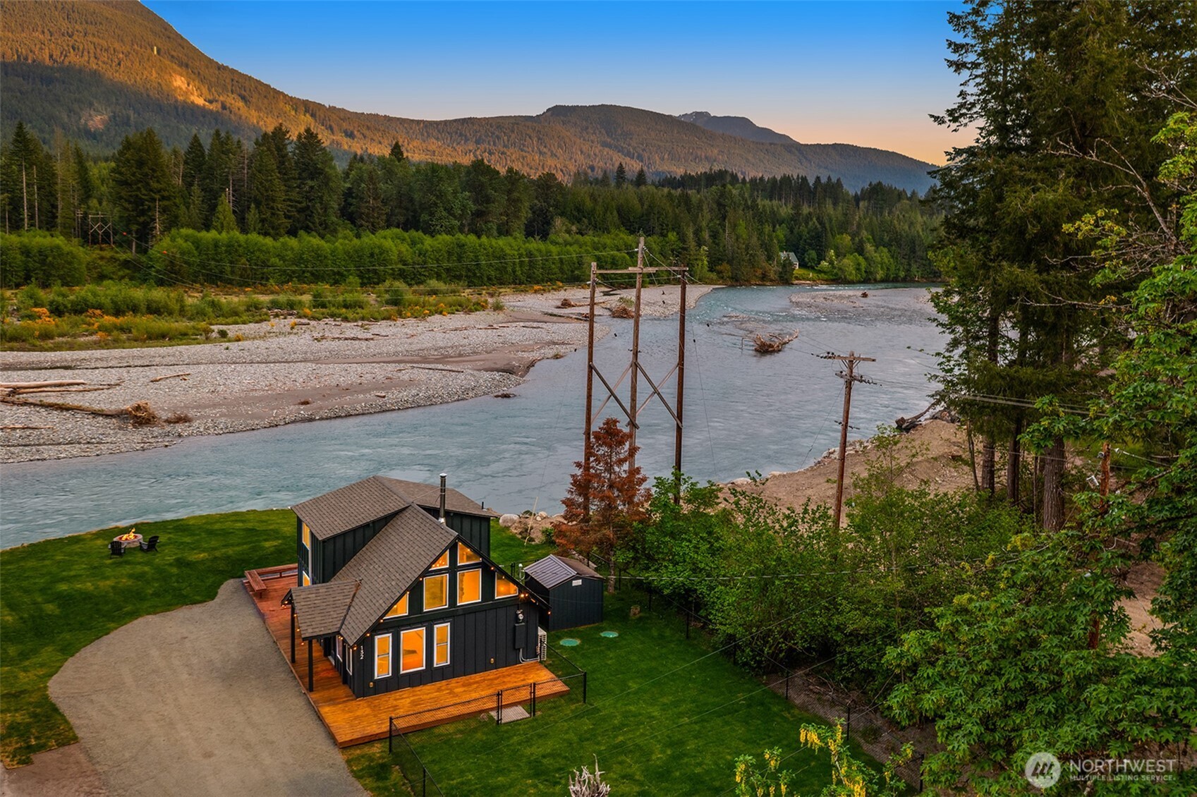 132 Slalom Way , Packwood, WA 98361