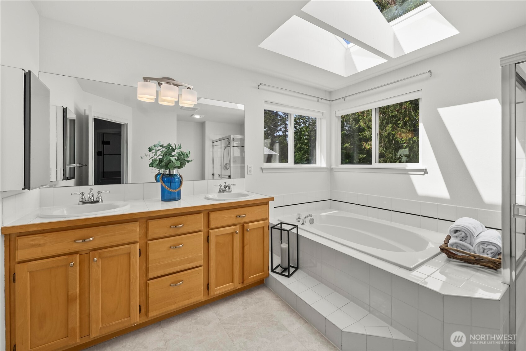 18345 160th Place SE, Renton, WA 98058