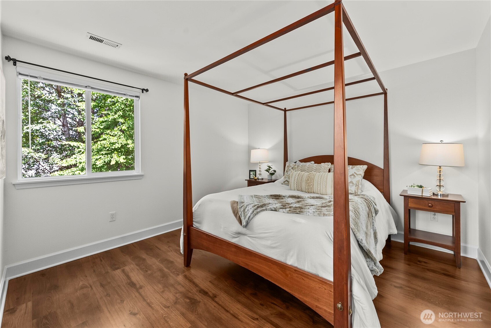 18345 160th Place SE, Renton, WA 98058