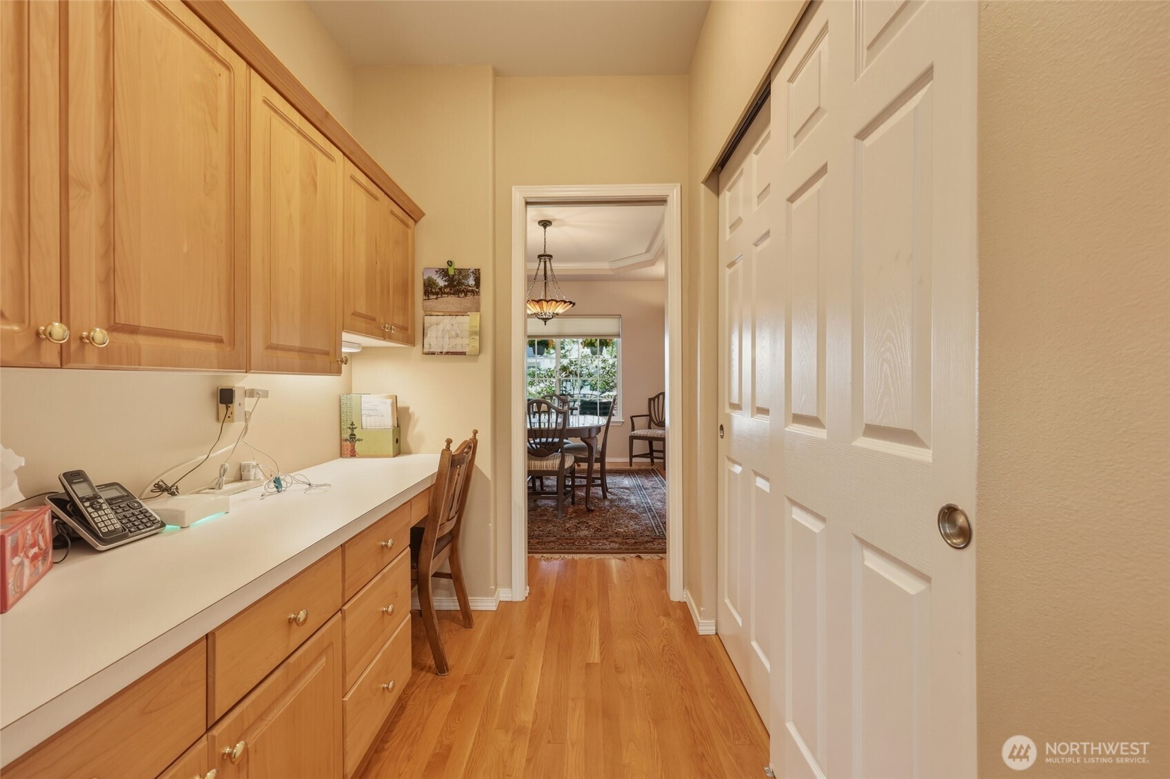 9105 Vancouver Drive NE, Lacey, WA 98516