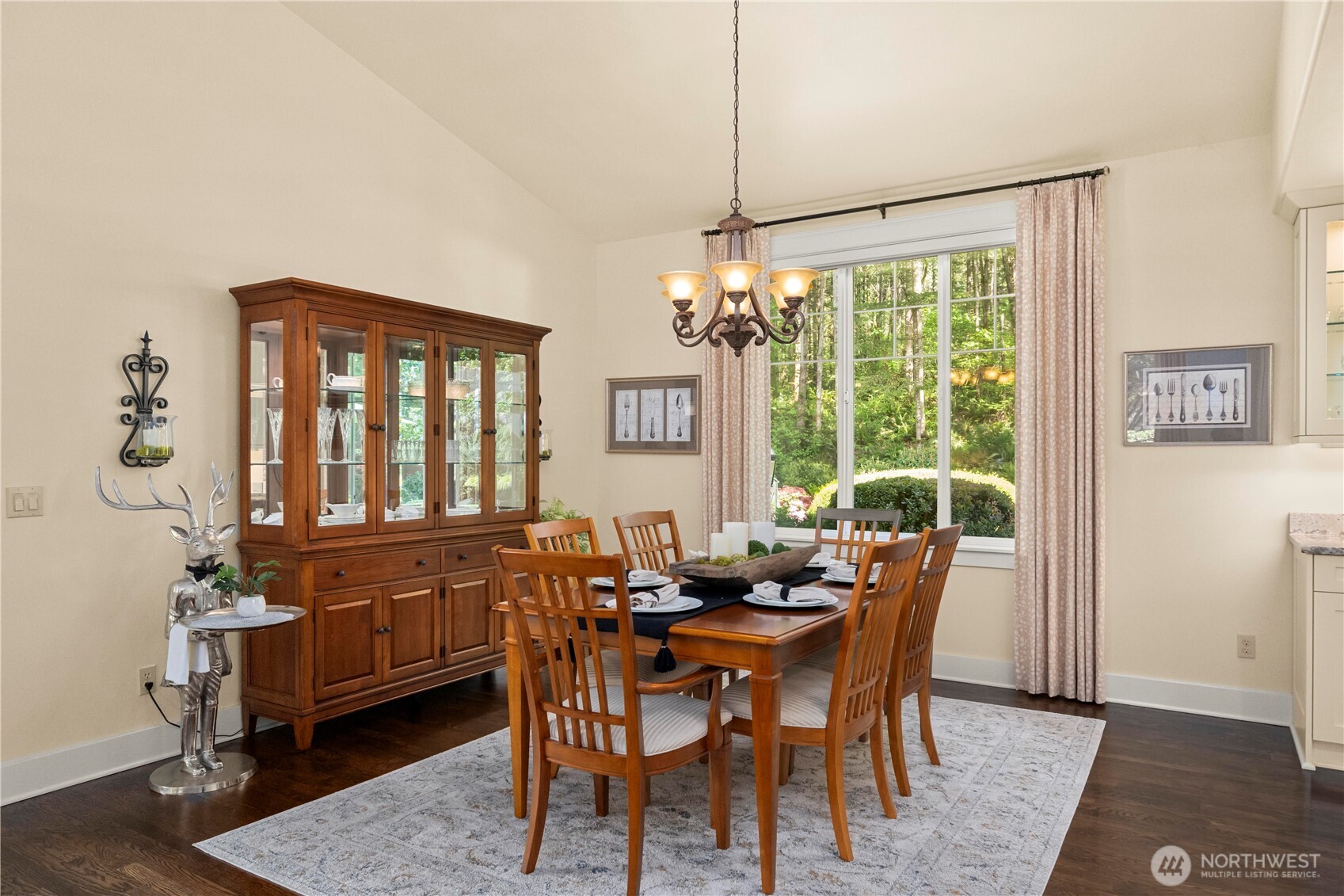 29220 236th Avenue SE, Black Diamond, WA 98010
