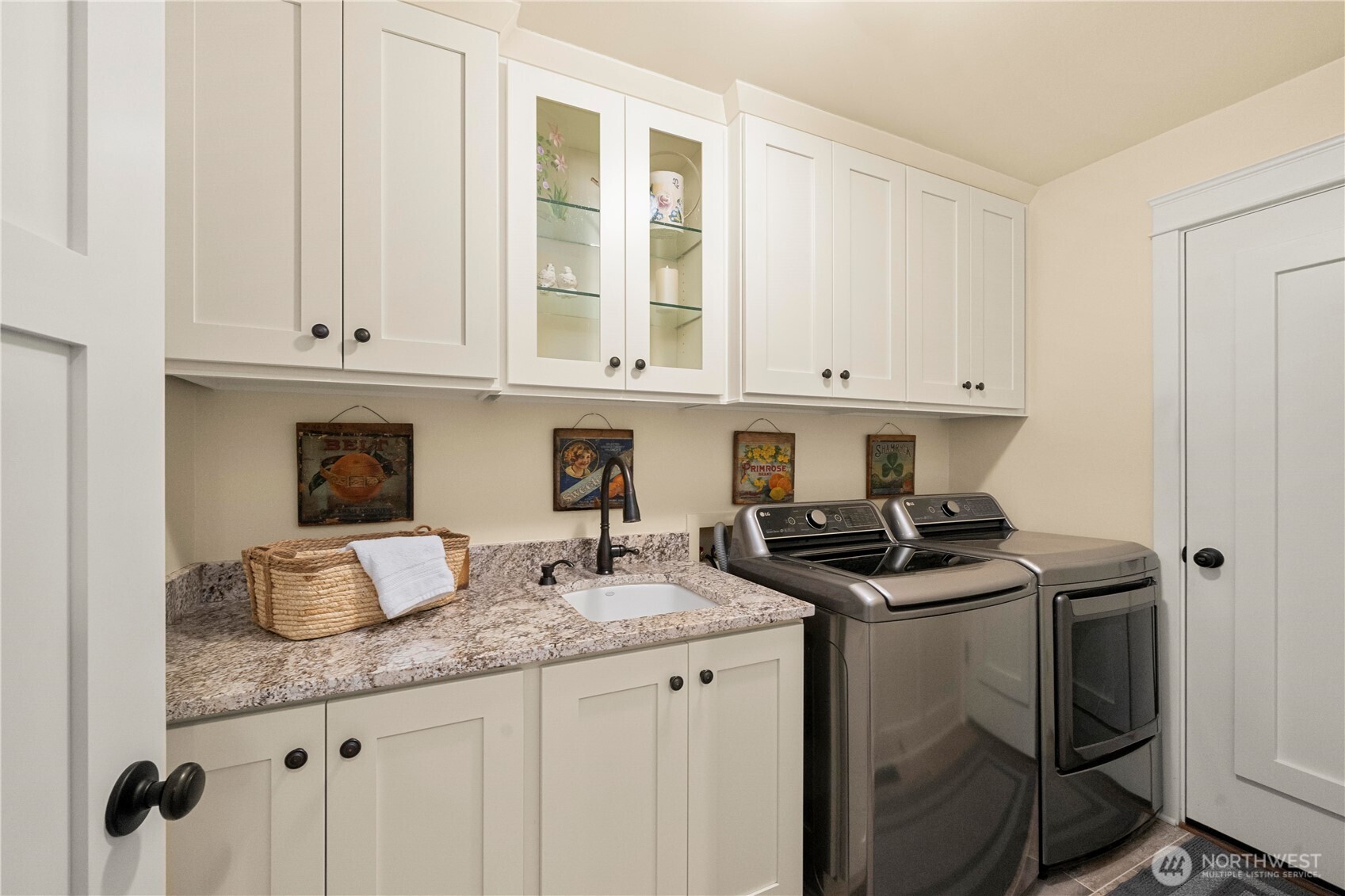 29220 236th Avenue SE, Black Diamond, WA 98010