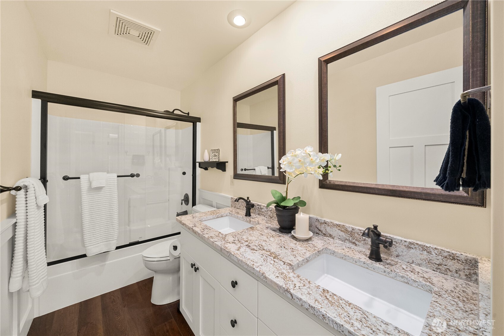 29220 236th Avenue SE, Black Diamond, WA 98010