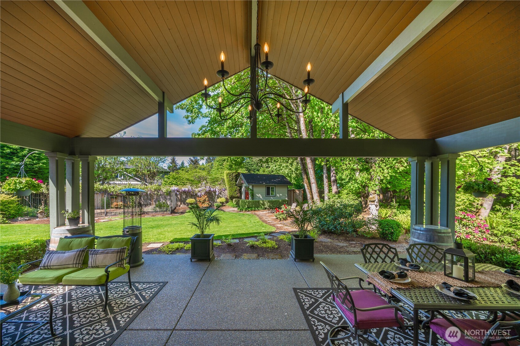 29220 236th Avenue SE, Black Diamond, WA 98010