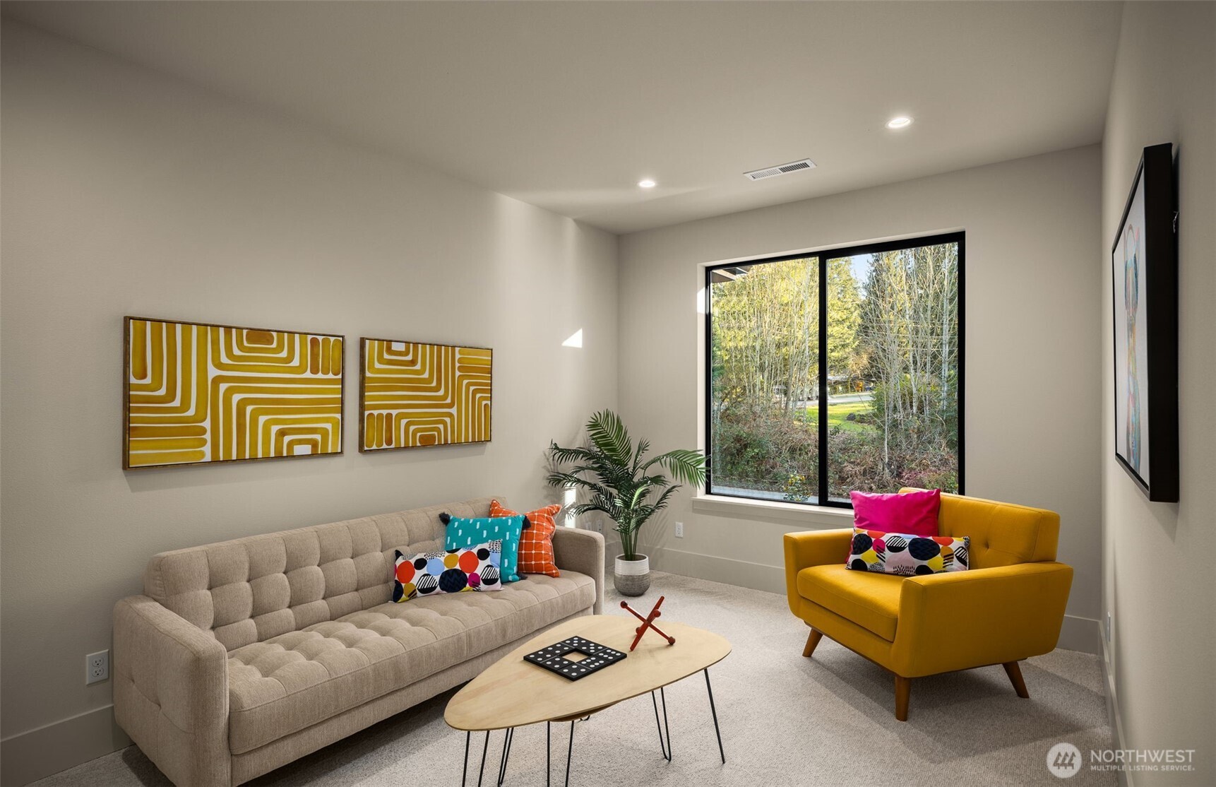 14948 SE 43rd Street , Bellevue, WA 98006