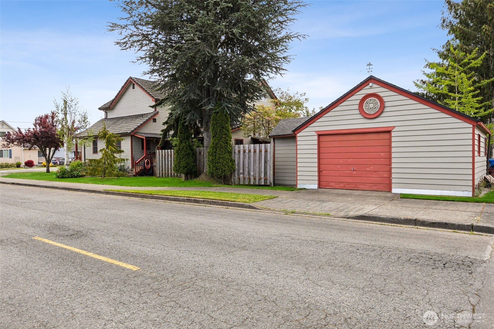 311 S Perkins Street , Buckley, WA 98321