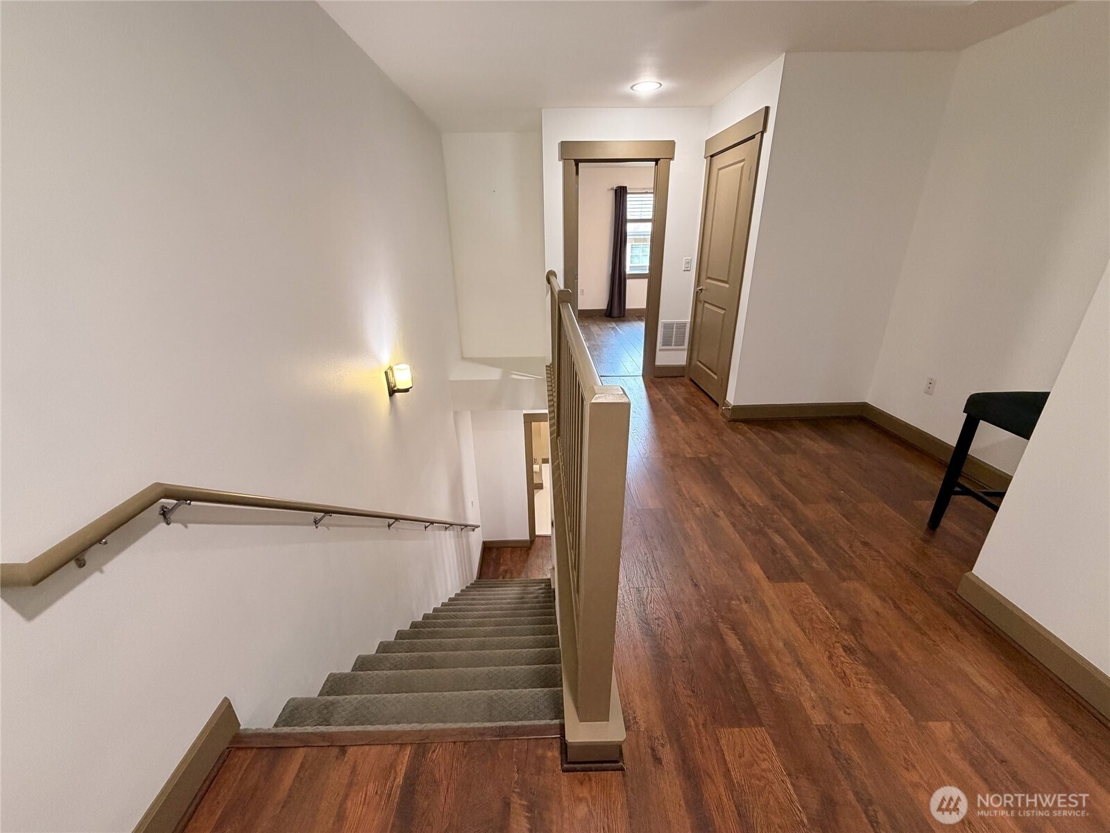 2115 201st Place SE #D5, Bothell, WA 98012