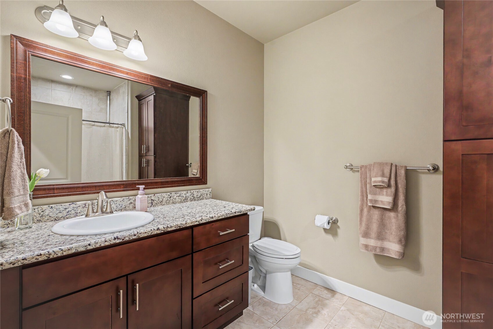 2911 Fenmoor Lane SE, Olympia, WA 98501-5630