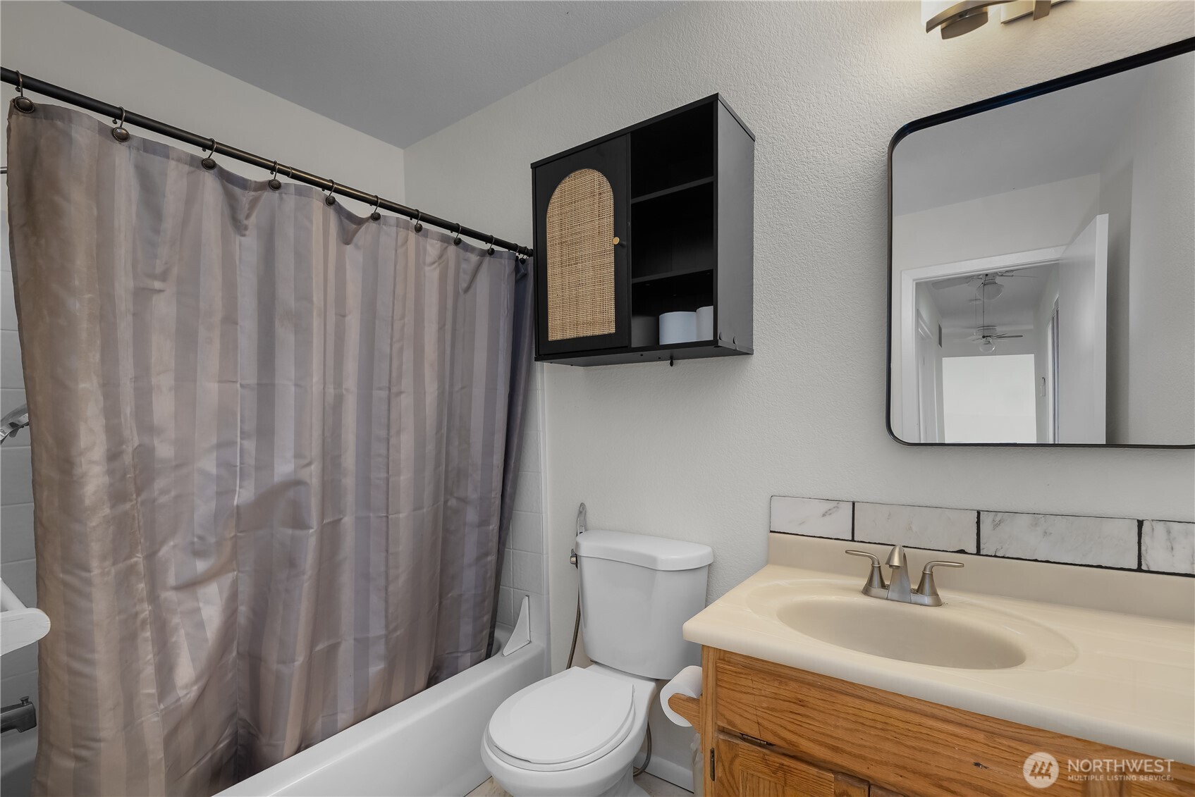 20711 1st Avenue E, Spanaway, WA 98387