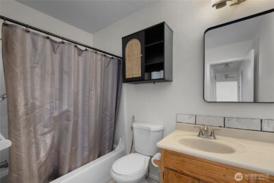 20711 1st Avenue E, Spanaway, WA 98387 - Photo 22