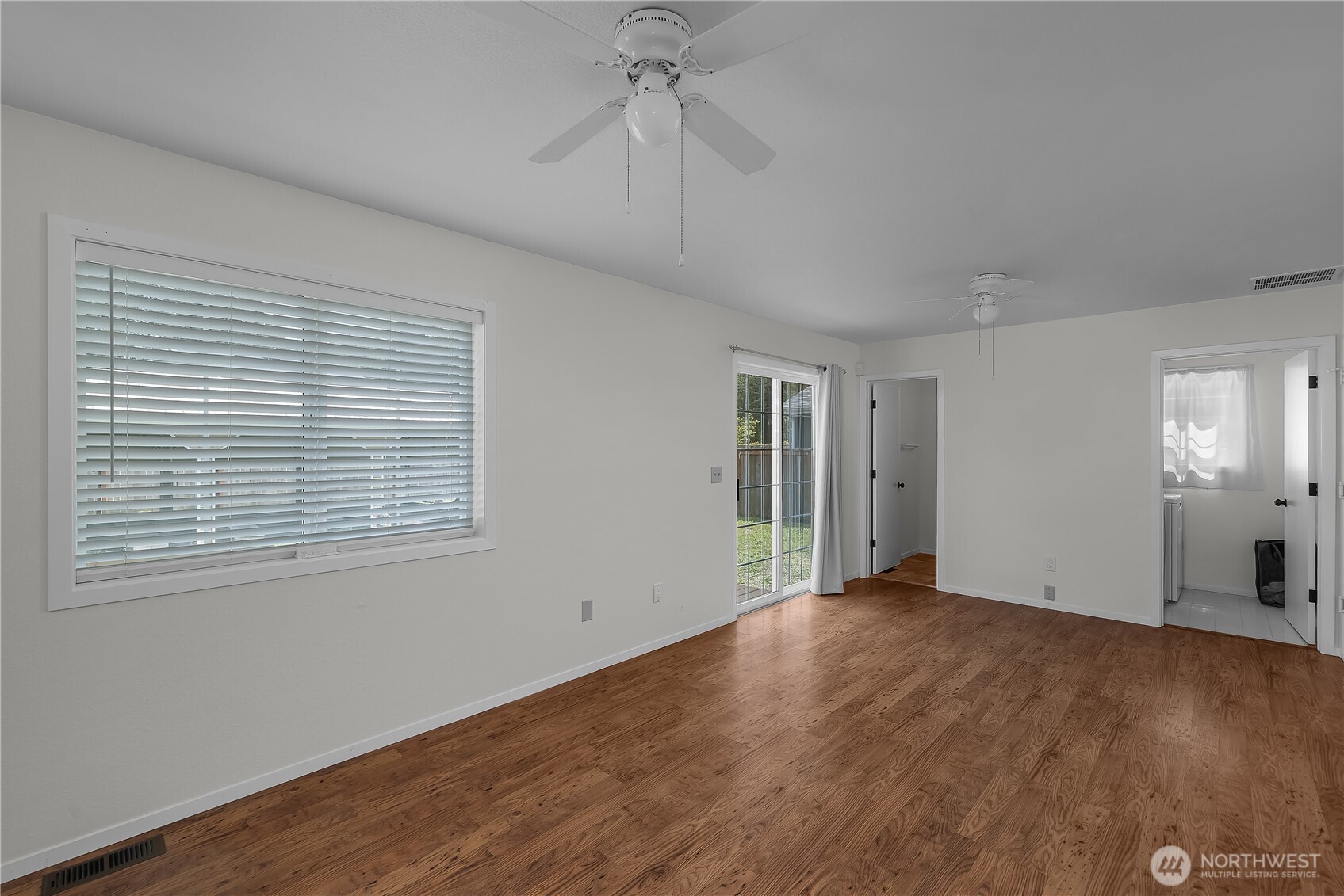 20711 1st Avenue E, Spanaway, WA 98387