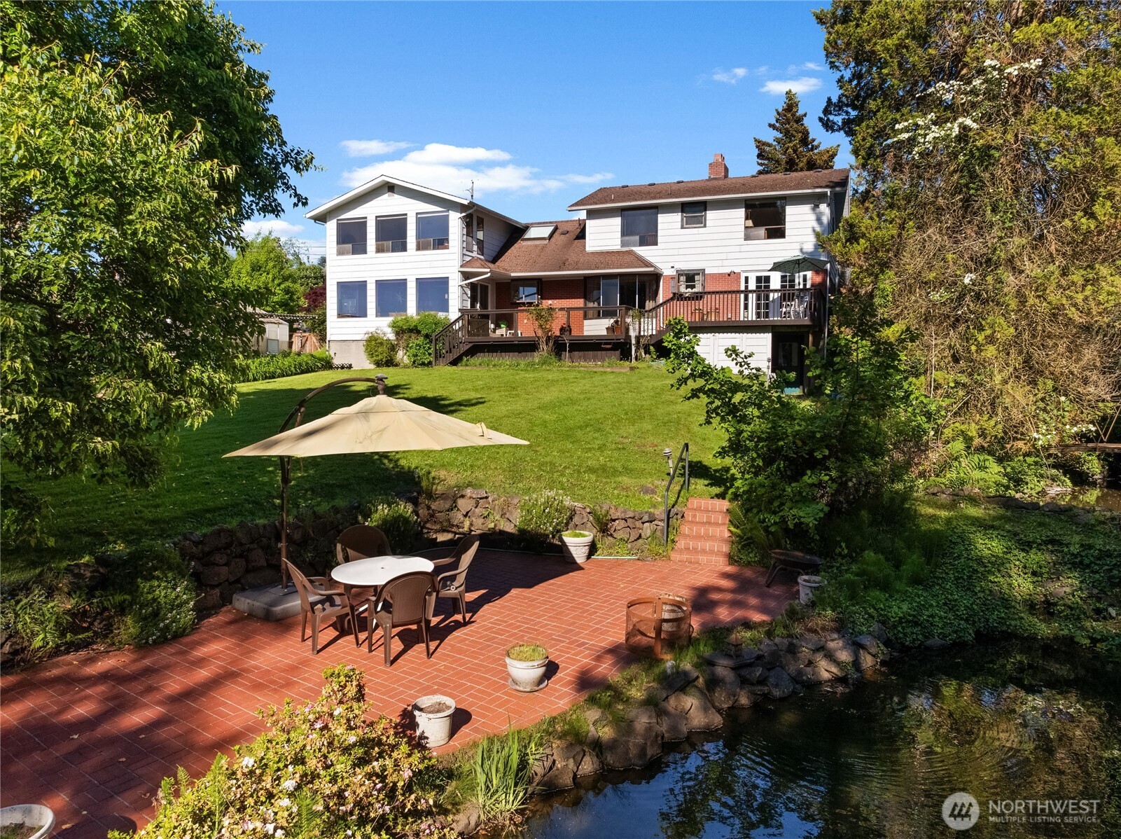 1706 S Sunset Drive , Tacoma, WA 98465-1239