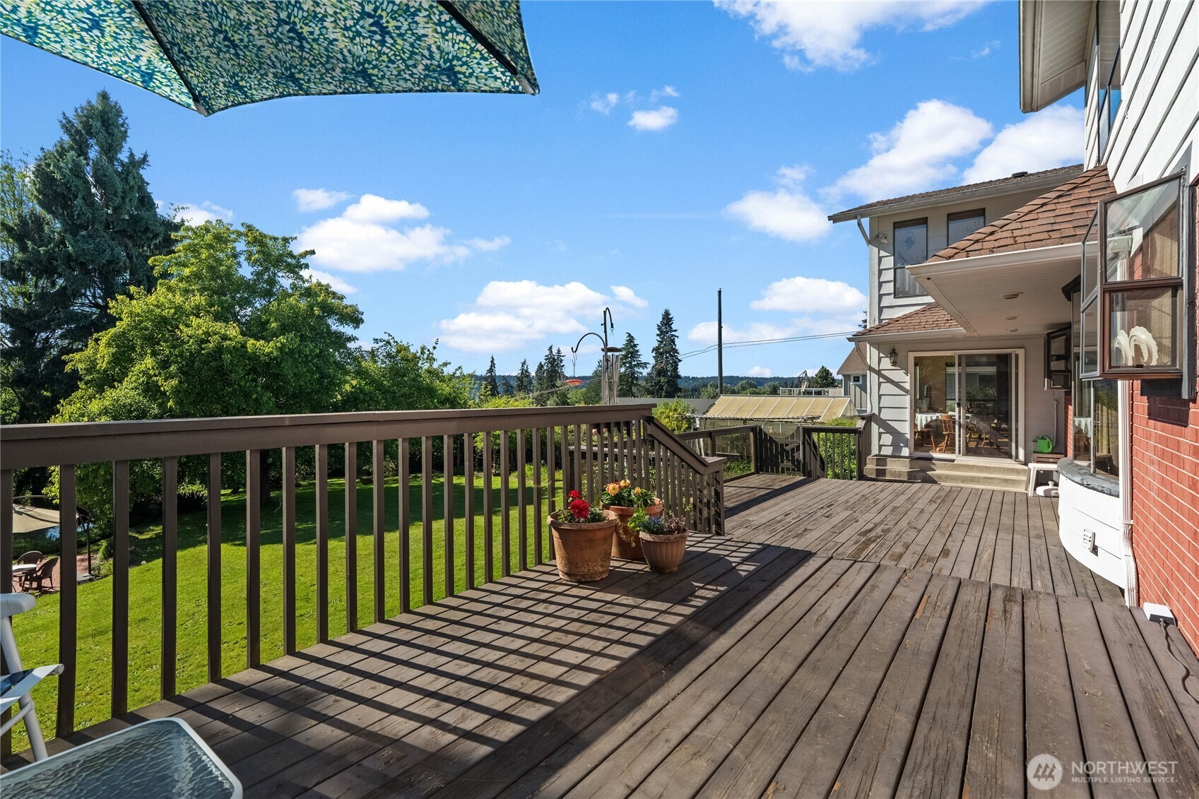 1706 S Sunset Drive , Tacoma, WA 98465-1239