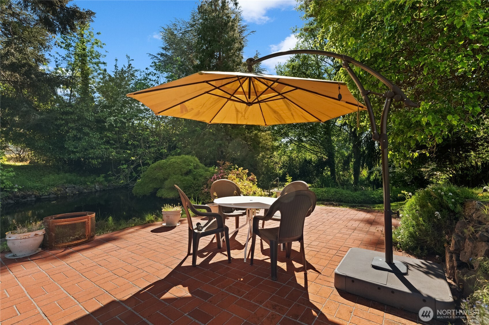 1706 S Sunset Drive , Tacoma, WA 98465-1239