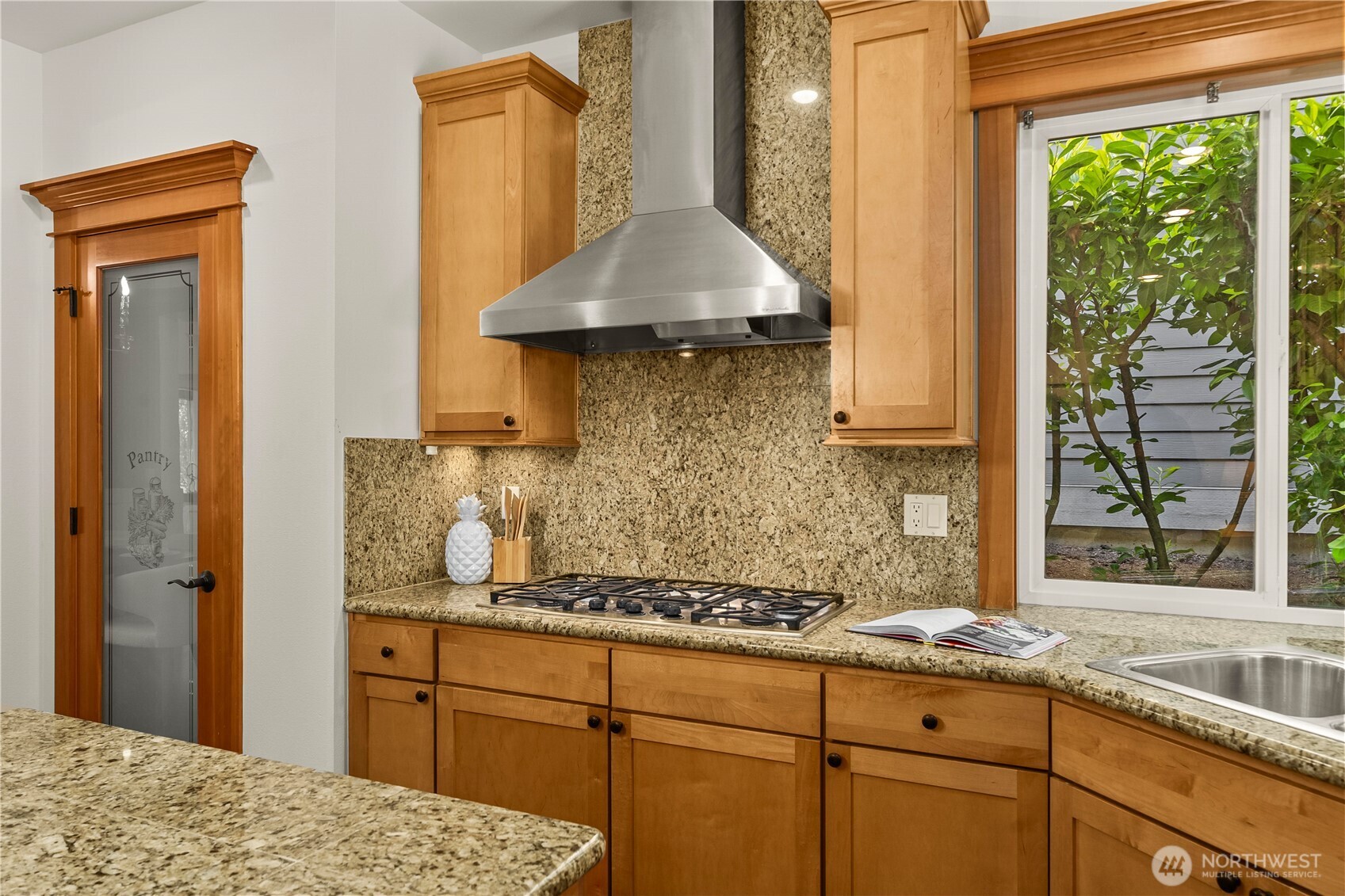 2415 NE Daphne , Issaquah, WA 98029