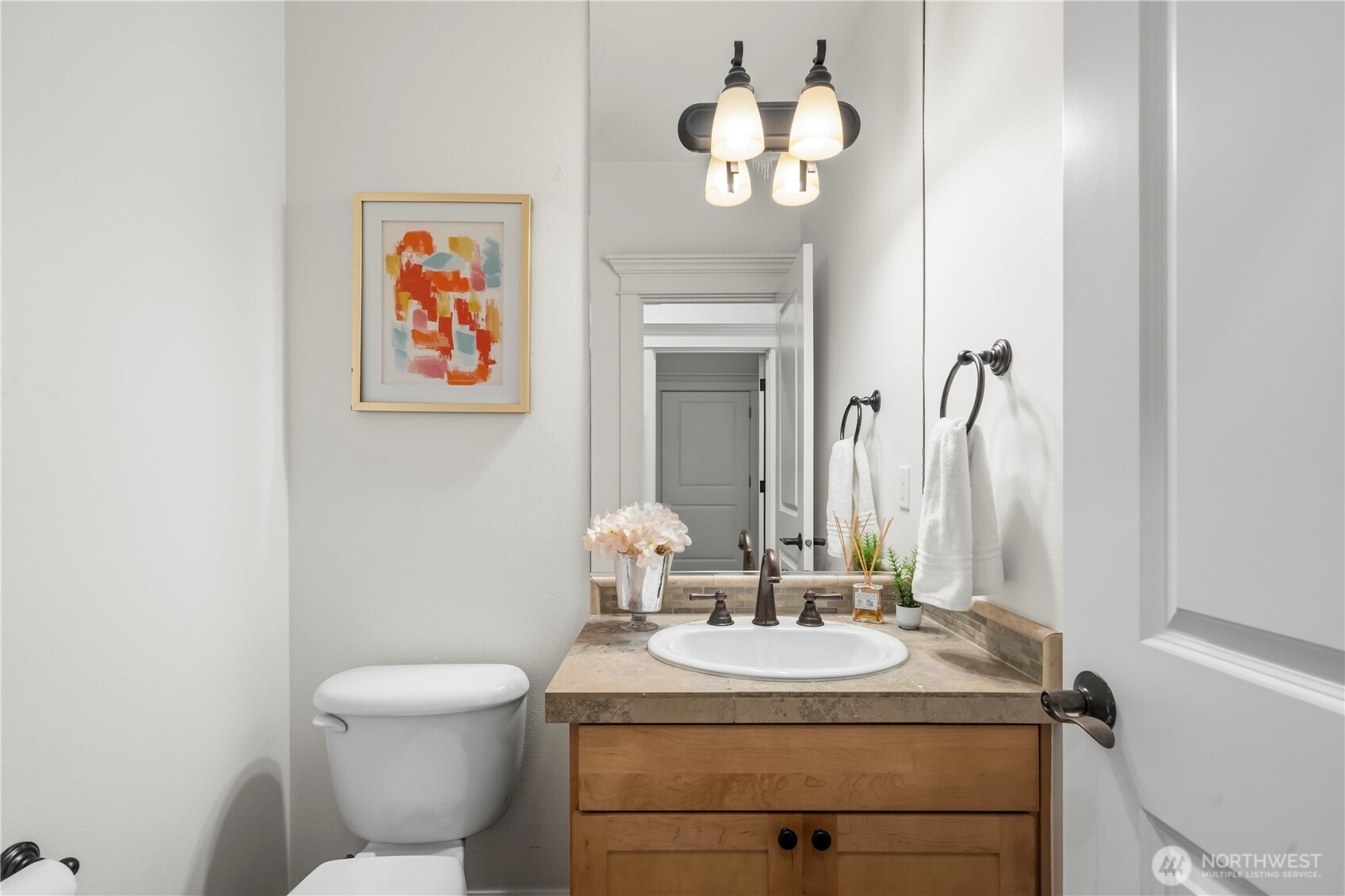 2415 NE Daphne , Issaquah, WA 98029