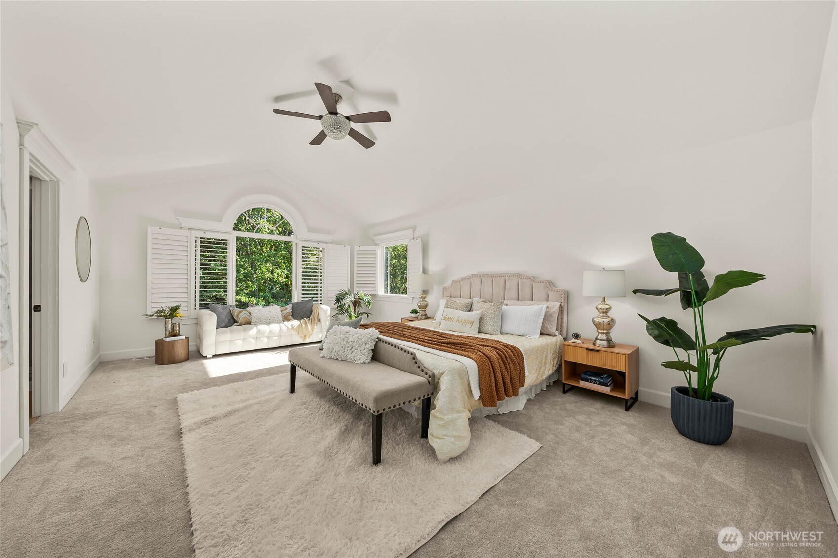 2415 NE Daphne , Issaquah, WA 98029