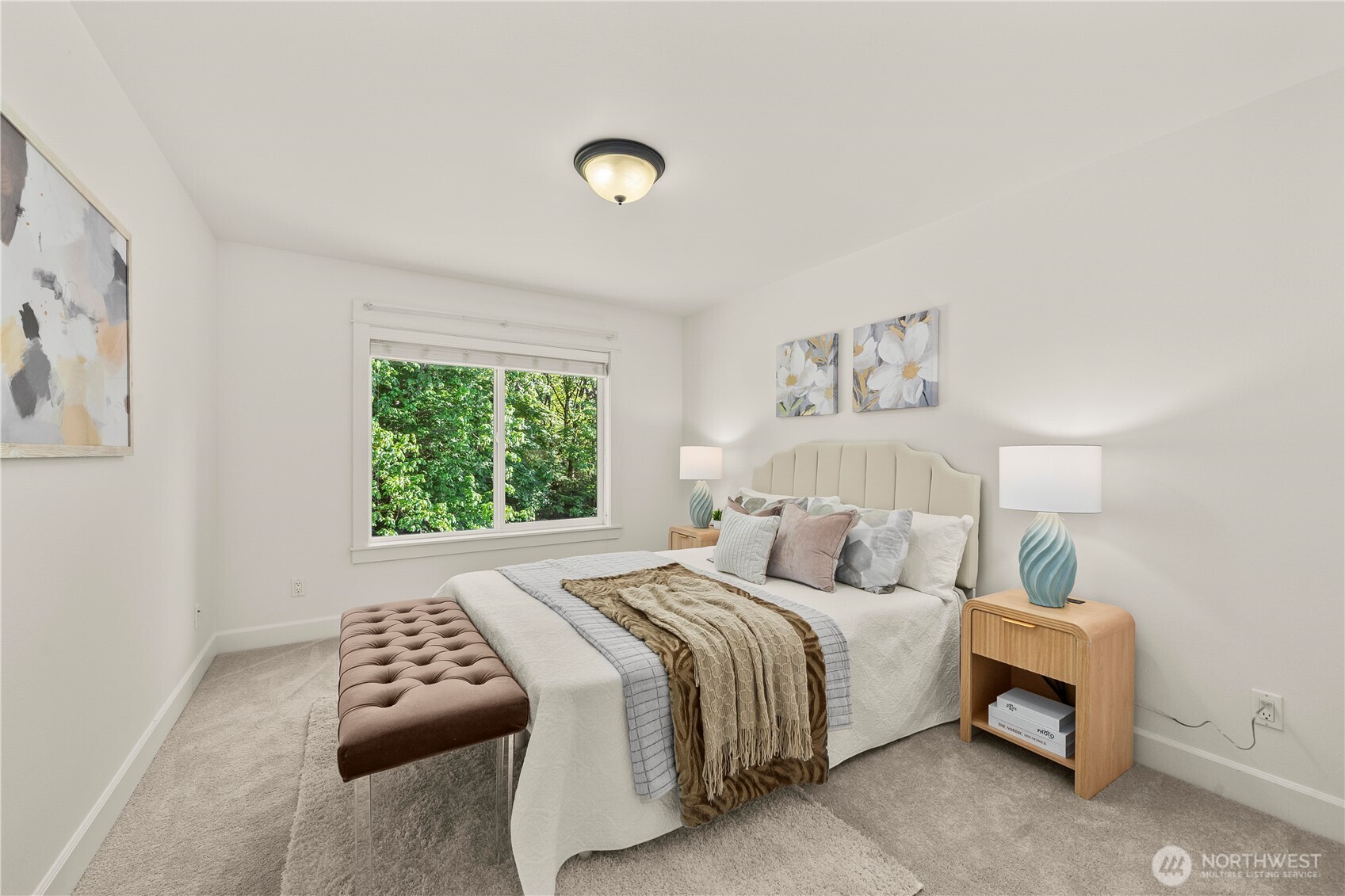 2415 NE Daphne , Issaquah, WA 98029