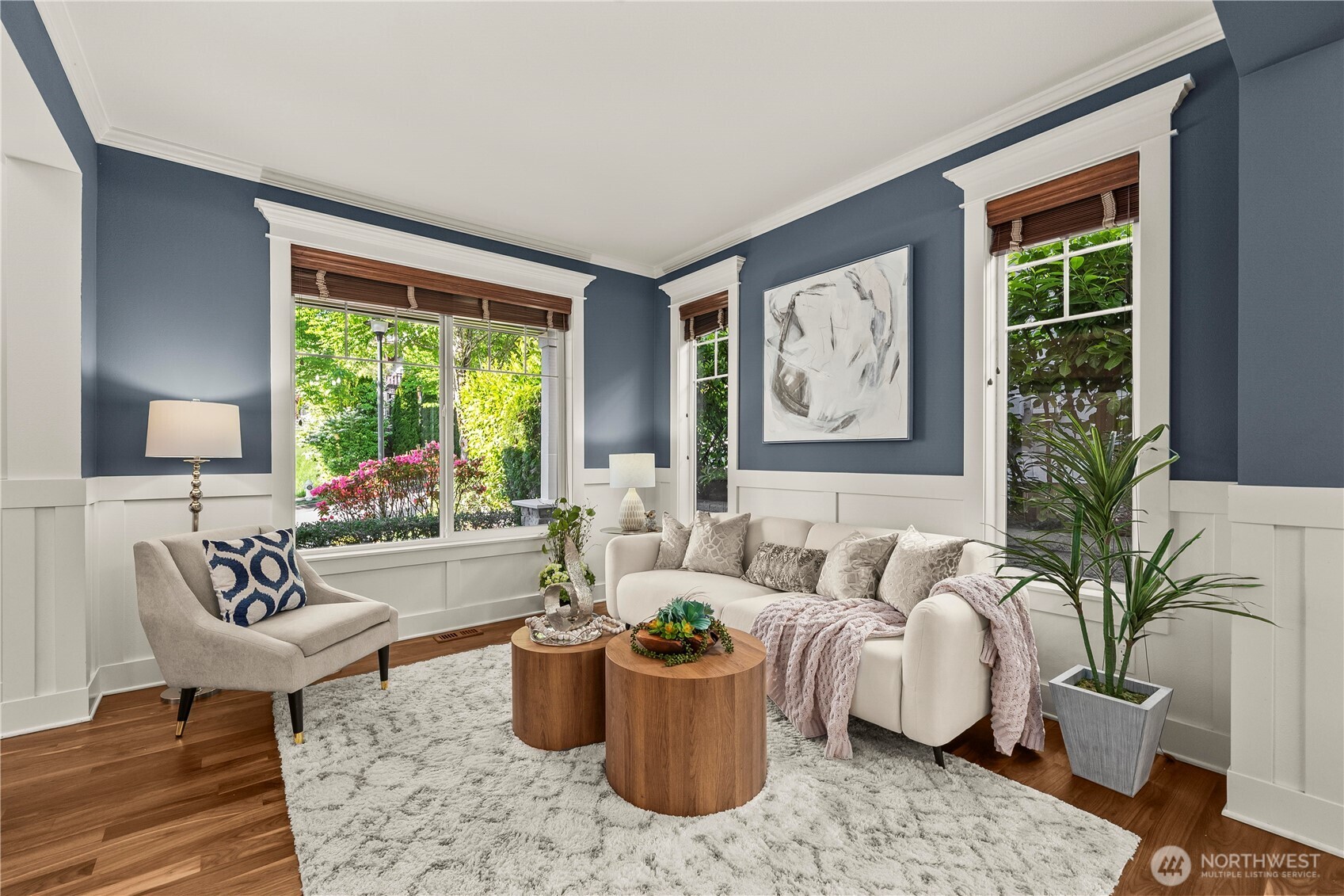 2415 NE Daphne , Issaquah, WA 98029